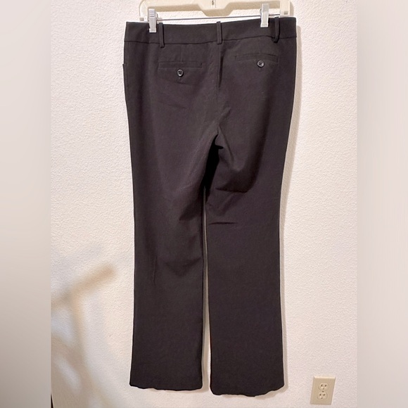 GUC ANN TAYLOR Modern Fit Lower On Waist Black Trouser Pants - Picture 2 of 6